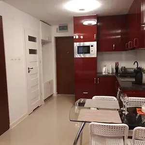 https://cherry-apartament-w-scislym-centrum.warsawhotelspoland.com