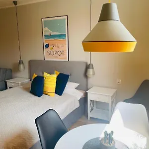 https://okrzei11sopot.sopothotels.com